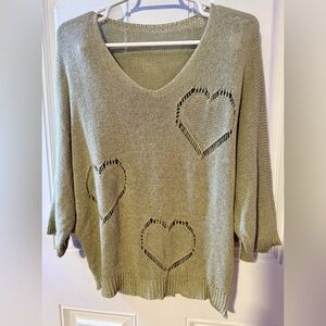 NWOT Olive Heart Pattern Women's Sweater